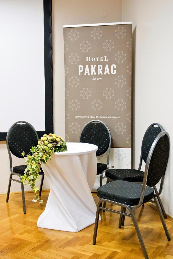 Hotel Pakrac Екстериор снимка